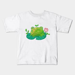 Cute frog smiling Kids T-Shirt